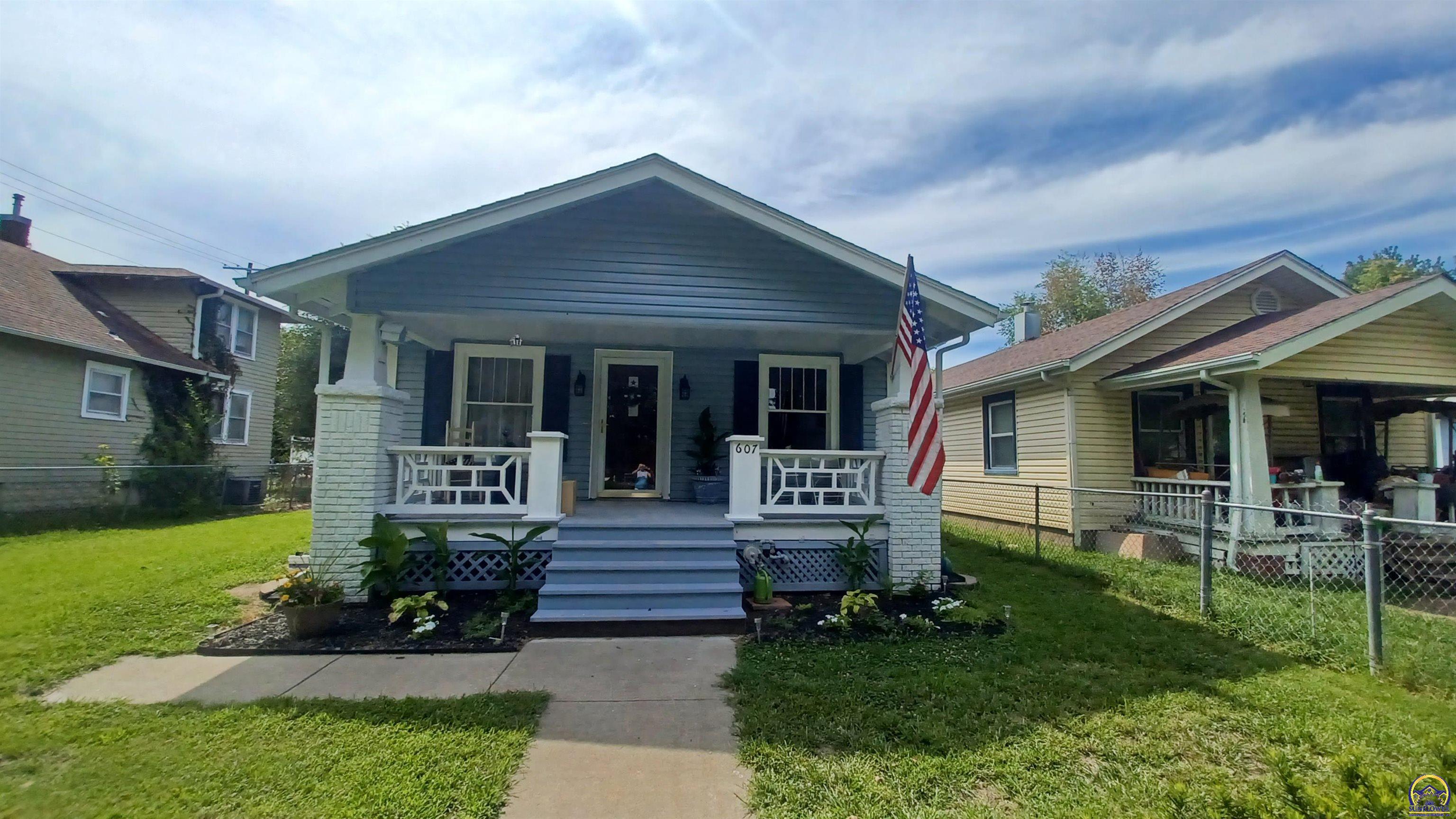 Topeka, Kansas 66616, United States, 3 Bedrooms Bedrooms, ,1 BathroomBathrooms,Residential,Pending,49847 Topeka, Kansas 66616, United States, 3 Bedrooms Bedrooms, ,1 BathroomBathrooms,Residential,Pending,49847