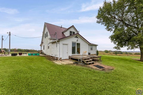 Tiny photo for 9120 W 269th St, Osage City, KS 66523 (MLS # 246846)