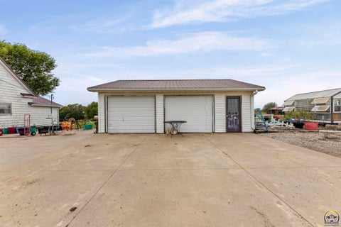 Tiny photo for 9120 W 269th St, Osage City, KS 66523 (MLS # 246846)