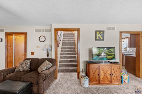 Tiny photo for 9120 W 269th St, Osage City, KS 66523 (MLS # 246846)