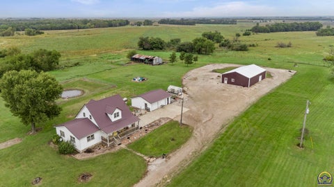 Photo of 9120 W 269th St, Osage City, KS 66523 (MLS # 246846)