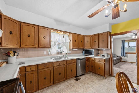 Tiny photo for 9120 W 269th St, Osage City, KS 66523 (MLS # 246846)