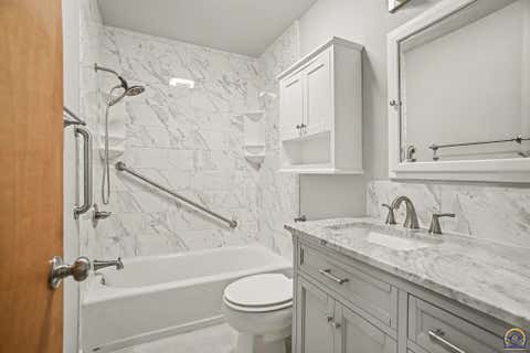 Tiny photo for 3336 N 79th St #7904 Parkview Ave. K, Kansas City, KS 66109 (MLS # 246062)
