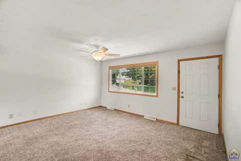 Tiny photo for 3336 N 79th St #7904 Parkview Ave. K, Kansas City, KS 66109 (MLS # 246062)