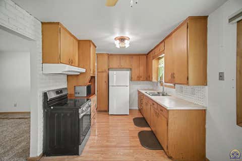 Tiny photo for 3336 N 79th St #7904 Parkview Ave. K, Kansas City, KS 66109 (MLS # 246062)