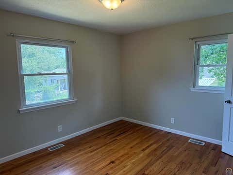 Tiny photo for 3504 SE 9th St, Topeka, KS 66607 (MLS # 245892)