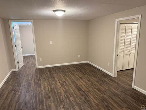 Tiny photo for 3504 SE 9th St, Topeka, KS 66607 (MLS # 245892)