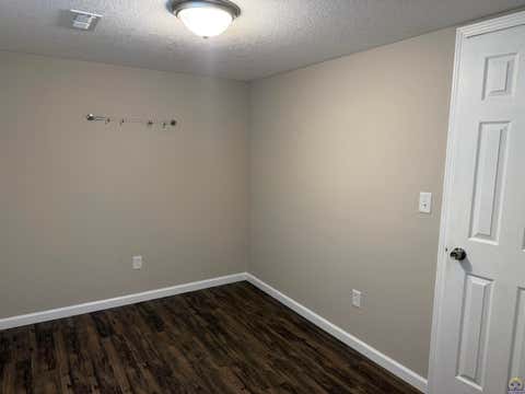Tiny photo for 3504 SE 9th St, Topeka, KS 66607 (MLS # 245892)