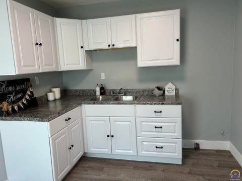 Tiny photo for 3125 SW Fillmore St, Topeka, KS 66611 (MLS # 244769)