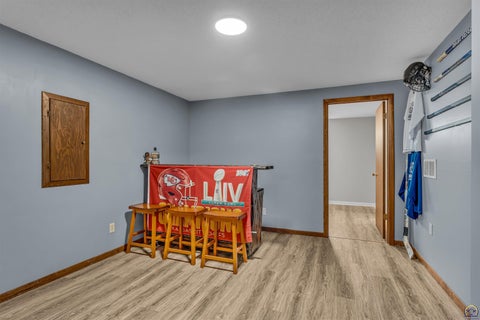 Tiny photo for 5001 NW Kendall Dr, Topeka, KS 66618 (MLS # 246324)