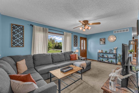 Tiny photo for 5001 NW Kendall Dr, Topeka, KS 66618 (MLS # 246324)