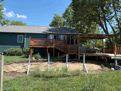 Tiny photo for 3721 SE 27th Ter, Topeka, KS 66605 (MLS # 244532)