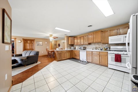 Tiny photo for 13881 Osage Rd, Valley Falls, KS 66088 (MLS # 245864)