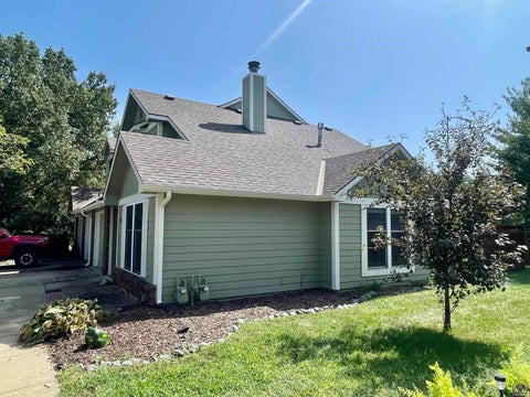 Tiny photo for 2222 Breckenridge Dr, Lawrence, KS 66047 (MLS # 246641)