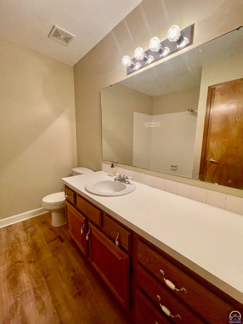 Tiny photo for 2222 Breckenridge Dr, Lawrence, KS 66047 (MLS # 246641)