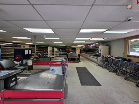 Tiny photo for 901 Oak St, Valley Falls, KS 66088 (MLS # 245229)