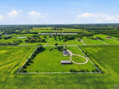 Tiny photo for 4144 SE 45th St, Berryton, KS 66409 (MLS # 246232)