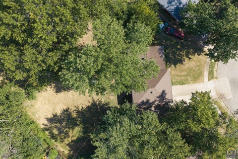 Tiny photo for 3217 Westwood Ct, Topeka, KS 66614 (MLS # 246458)