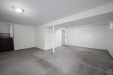 Tiny photo for 3217 Westwood Ct, Topeka, KS 66614 (MLS # 246458)