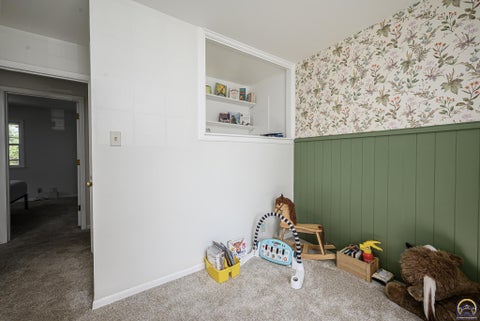 Tiny photo for 3217 Westwood Ct, Topeka, KS 66614 (MLS # 246458)