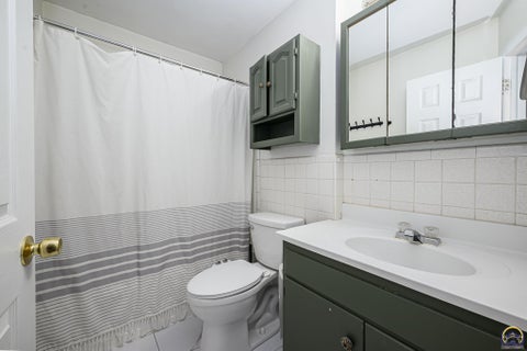 Tiny photo for 3217 Westwood Ct, Topeka, KS 66614 (MLS # 246458)