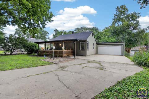 Tiny photo for 614 SW Webster Ave, Topeka, KS 66606 (MLS # 245577)