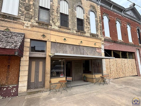Photo of 411 Main St, Florence, KS 66851 (MLS # 245466)
