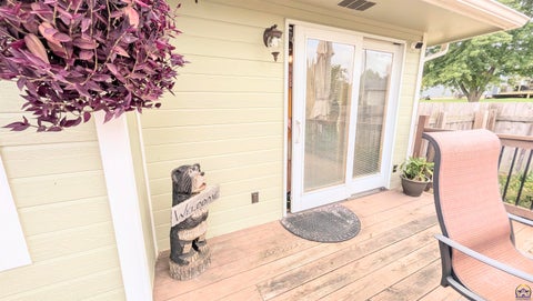 Tiny photo for 2126 Crestview Dr, Emporia, KS 66801 (MLS # 246806)