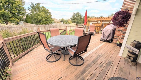 Tiny photo for 2126 Crestview Dr, Emporia, KS 66801 (MLS # 246806)