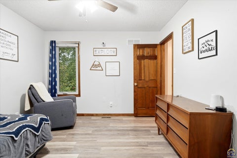 Tiny photo for 6428 SW 24th St, Topeka, KS 66614 (MLS # 247080)