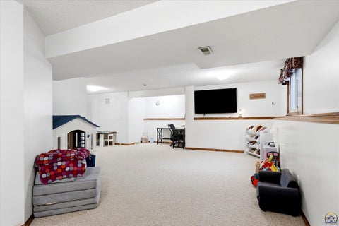 Tiny photo for 6428 SW 24th St, Topeka, KS 66614 (MLS # 247080)