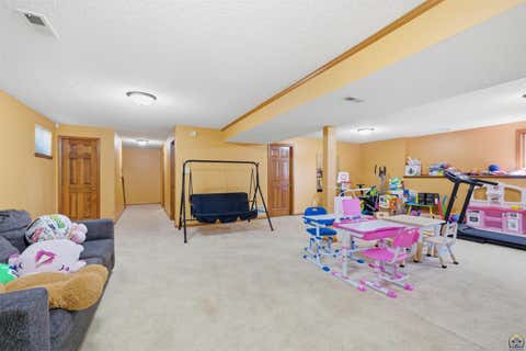 Tiny photo for 2611 SW Golf View Dr, Topeka, KS 66614 (MLS # 244745)