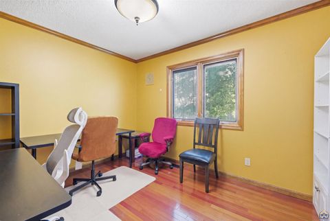 Tiny photo for 2611 SW Golf View Dr, Topeka, KS 66614 (MLS # 244745)
