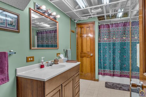 Tiny photo for 7535 NW Topeka Blvd, Topeka, KS 66617 (MLS # 245677)