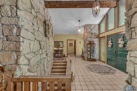 Tiny photo for 7535 NW Topeka Blvd, Topeka, KS 66617 (MLS # 245677)