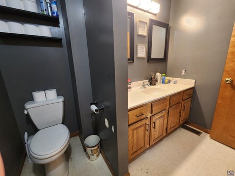 Tiny photo for 6741 SW Hamptonshire Ln, Topeka, KS 66614 (MLS # 244312)