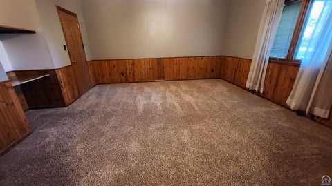 Tiny photo for 12212 257th Ln, Holton, KS 66436 (MLS # 246637)