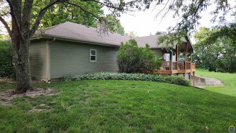 Tiny photo for 12212 257th Ln, Holton, KS 66436 (MLS # 246637)
