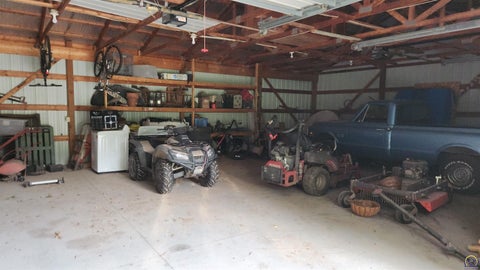 Tiny photo for 12212 257th Ln, Holton, KS 66436 (MLS # 246637)