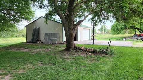 Tiny photo for 12212 257th Ln, Holton, KS 66436 (MLS # 246637)