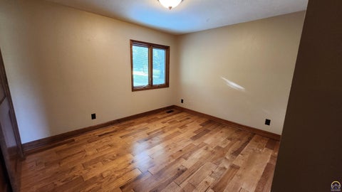 Tiny photo for 12212 257th Ln, Holton, KS 66436 (MLS # 246637)