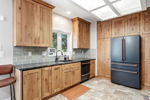 Tiny photo for 4444 NW Menoken Rd, Topeka, KS 66618 (MLS # 244709)