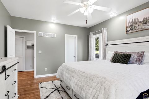 Tiny photo for 4444 NW Menoken Rd, Topeka, KS 66618 (MLS # 244709)