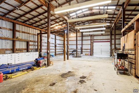 Tiny photo for 4444 NW Menoken Rd, Topeka, KS 66618 (MLS # 244709)