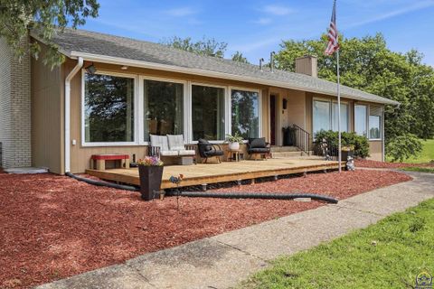 Tiny photo for 4444 NW Menoken Rd, Topeka, KS 66618 (MLS # 244709)