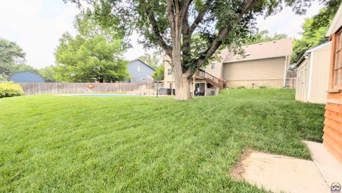 Tiny photo for 1817 Calle de Loma Dr, Emporia, KS 66801 (MLS # 244630)