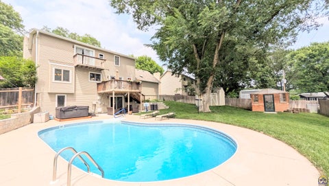Tiny photo for 1817 Calle de Loma Dr, Emporia, KS 66801 (MLS # 244630)