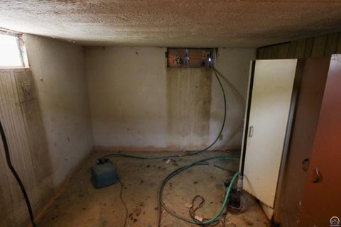 Tiny photo for 475 AA 80 Rd, Fall River, KS 67047 (MLS # 246323)