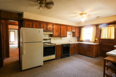 Tiny photo for 475 AA 80 Rd, Fall River, KS 67047 (MLS # 246323)