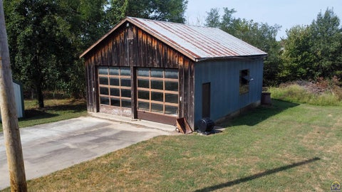 Tiny photo for 475 AA 80 Rd, Fall River, KS 67047 (MLS # 246323)